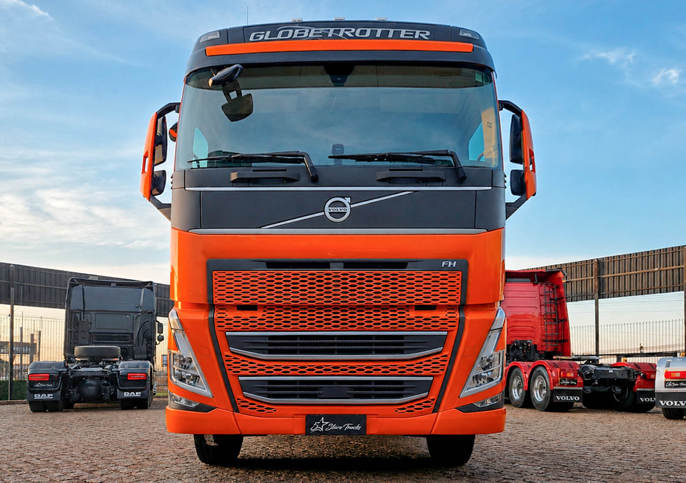 VOLVO FH 460 2024 | 6X2 | Laranja - Imagem 3
